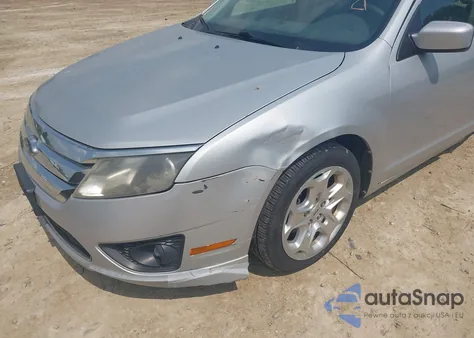 2010 Ford Fusion Se z USA, uszkodzony, nr VIN 3FAHP0HG5AR120951